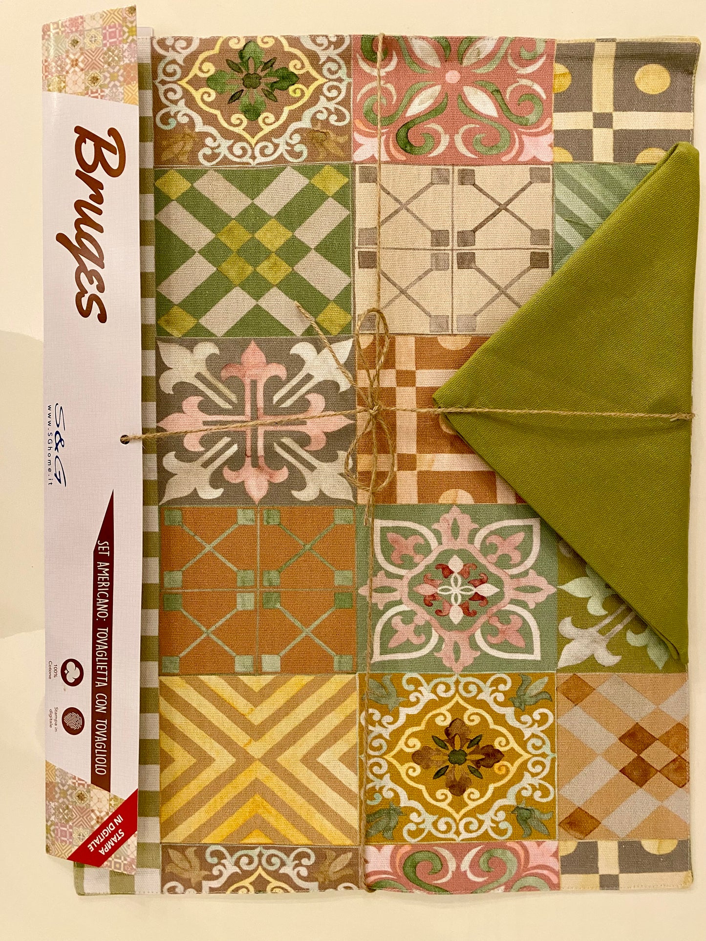 Set americano India